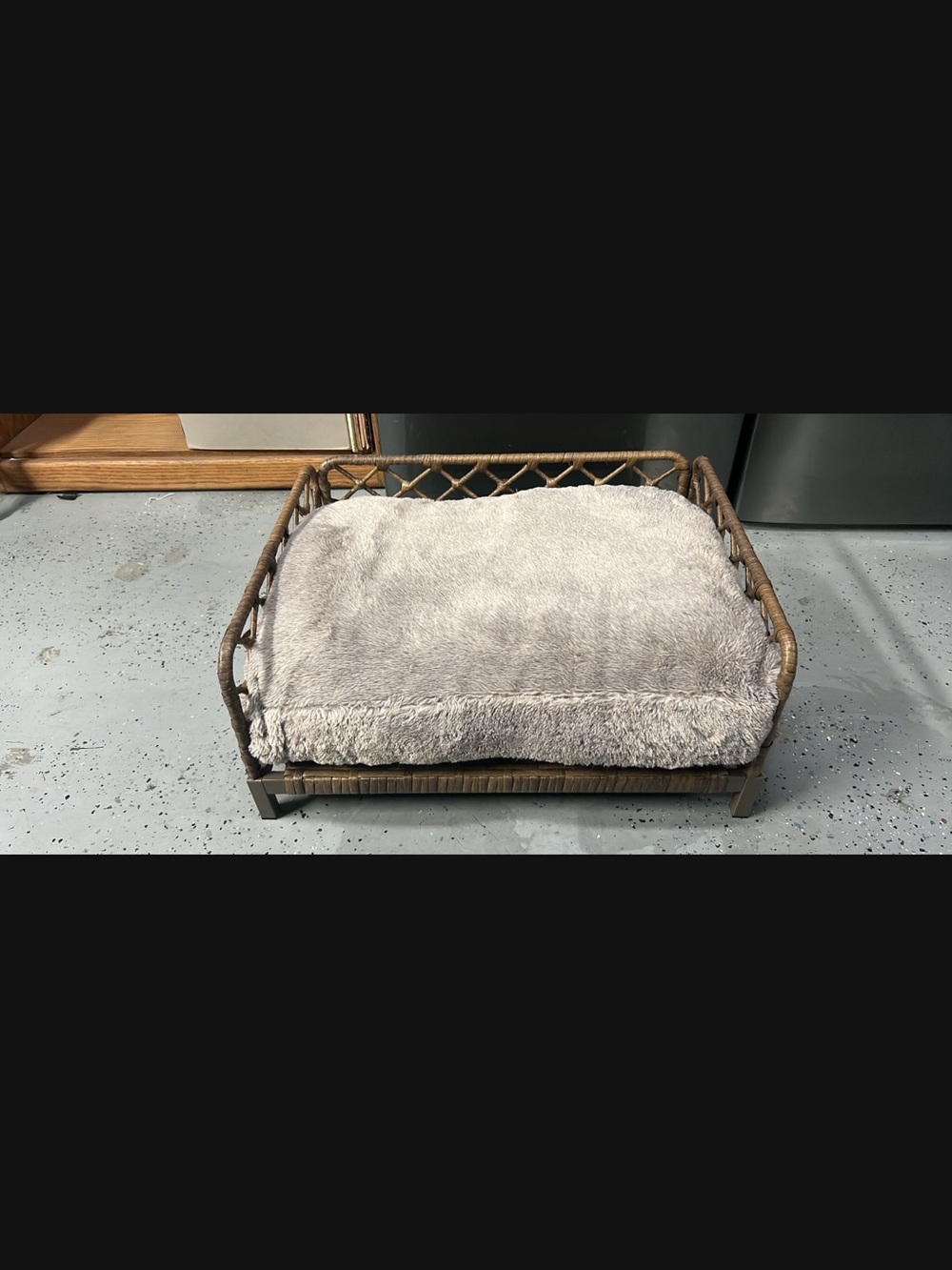 LAST CHANCE! Square Pet Bed with Soft Cushion NEW